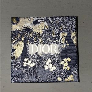 New holiday 2020 dior box